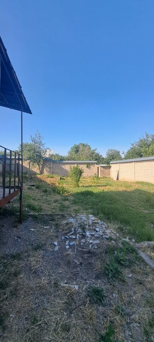 Дача Навбахор 6 соток Паркент Янгибазар Джумабазар