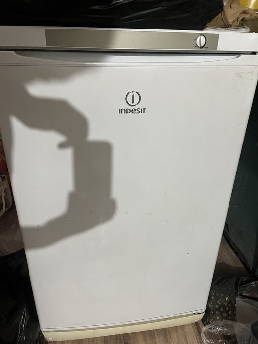 Морозильник.     .