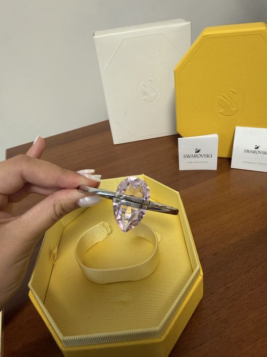 Оригинална твърда гривна Swarovski