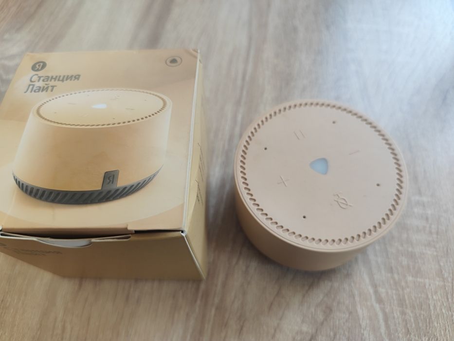 Яндекс умная колонка