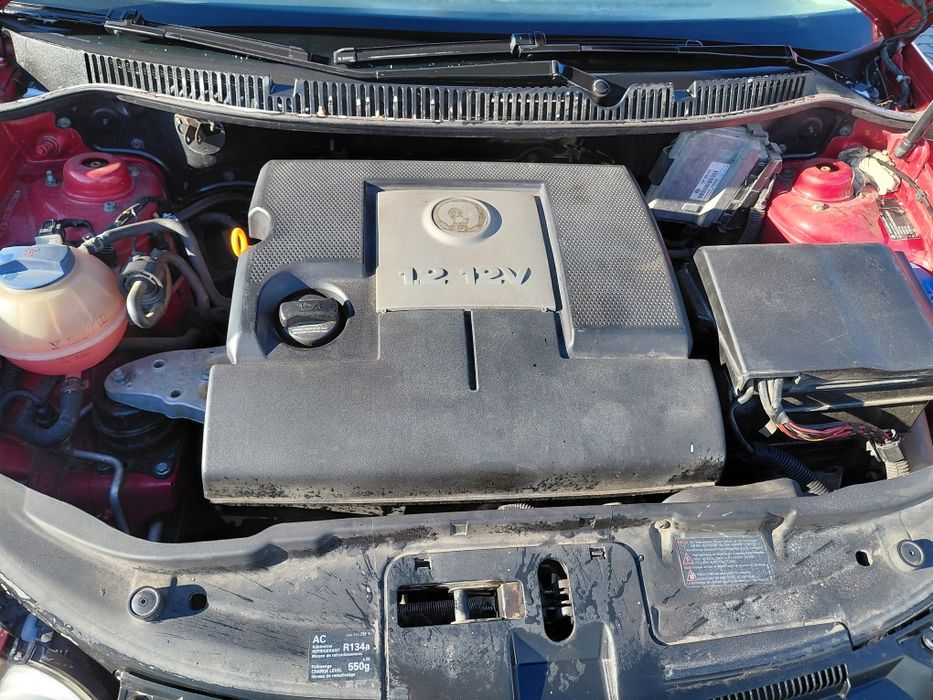VW Polo 1.2 benzină
