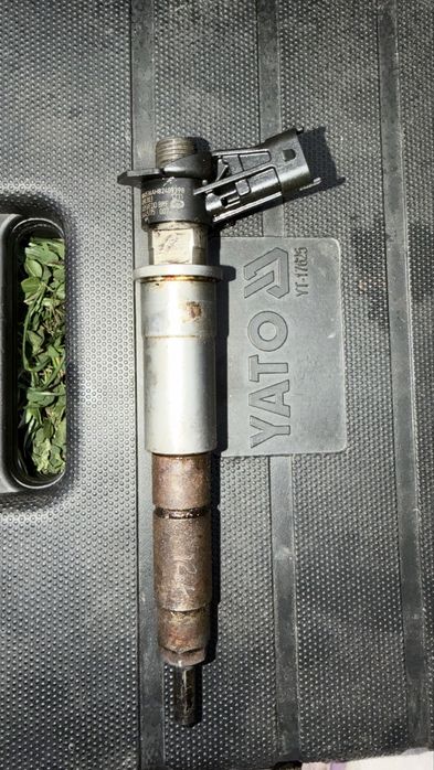 Injector Opel Vivaro/ Renault Trafic 2.0 CDTI 2007