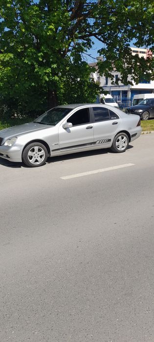 Продавам мерцедес сс
