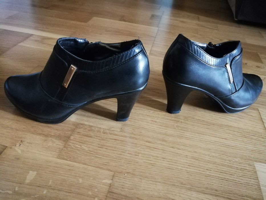 Botine piele ecologica elegante