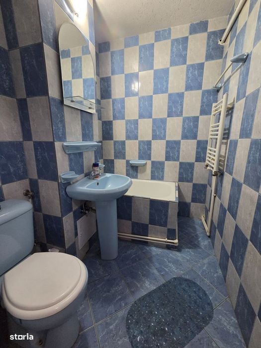 Garsoniera Bld Dorobanti-Lic Cerna etaj 4