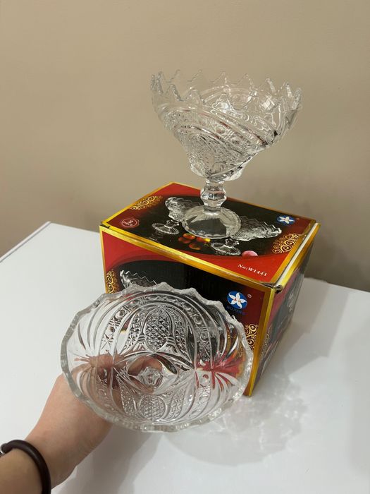 Продается хрустальная посуда, в коробках