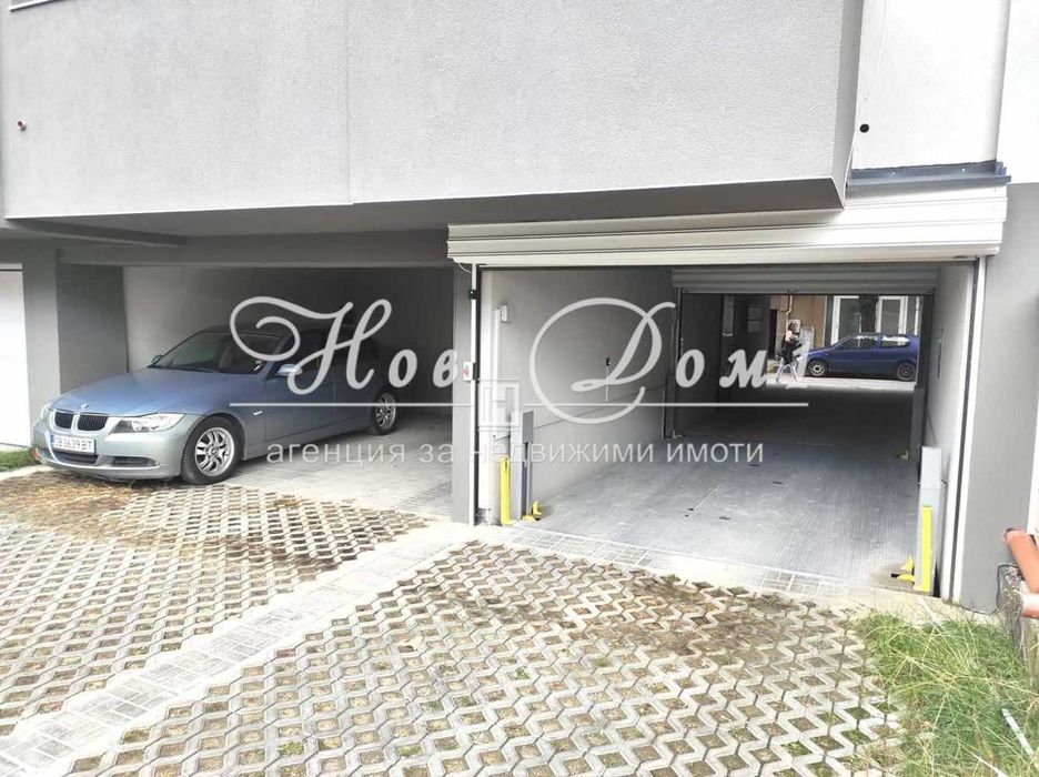 Продава се Гараж / Паркомясто в Варна, Колхозен пазар - 22 кв.м за 2046 €/кв.м - Снимка #2