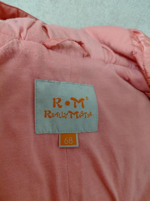 Отдам весенний комбинезон 68 рост