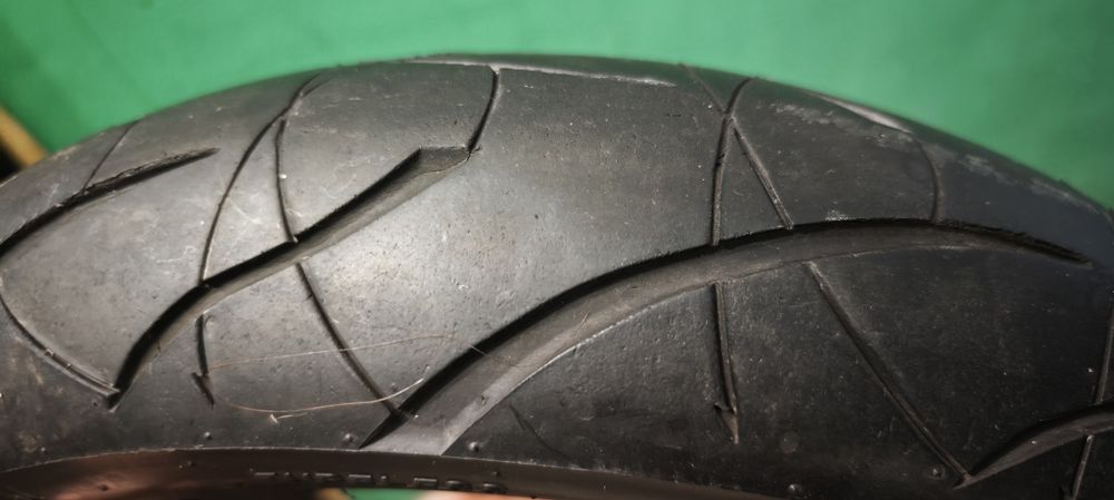 Продам мотошину Shinko