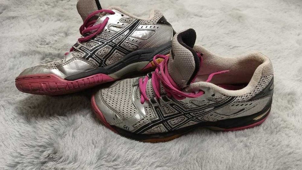 Adidasi Asics Gel Rocket II Euro, sala sau alergare, EU 39-39.5, 25 cm