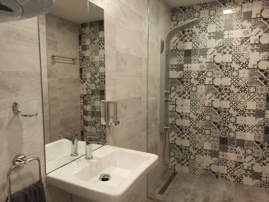 Апартамент за нощувки Азалия