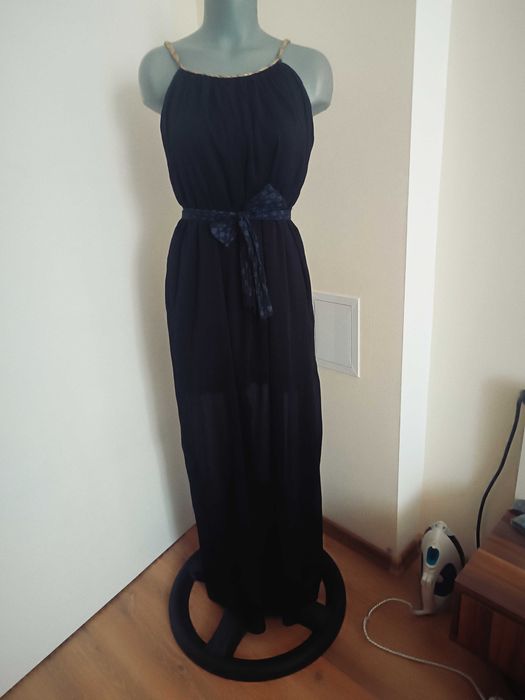 Дамски дълги рокли