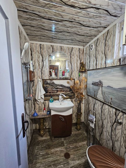 Къща в село Правда