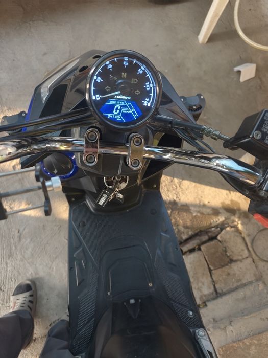 Продаётся скутер бакиланд 150 куб смотрите фото