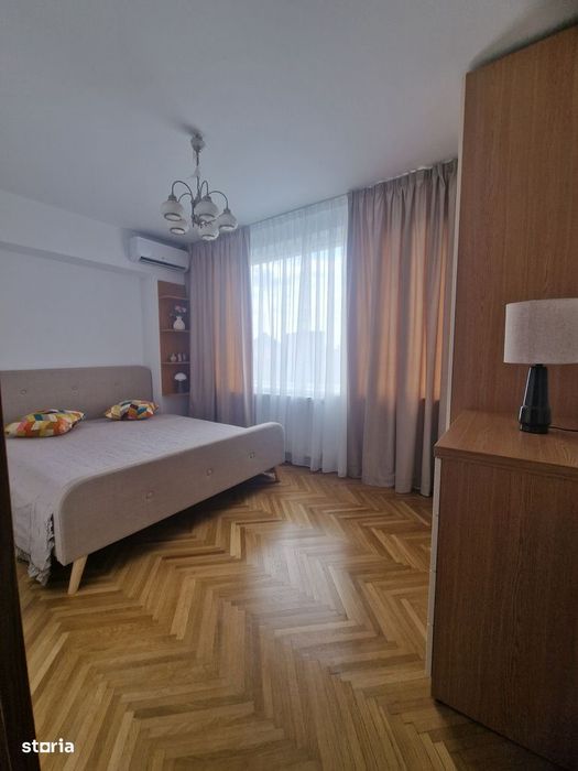 Sala Palatului\Cismigiu\Victoriei