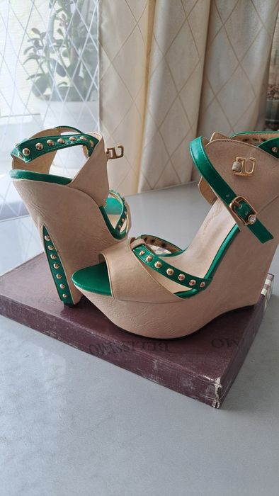 Басаножки женские