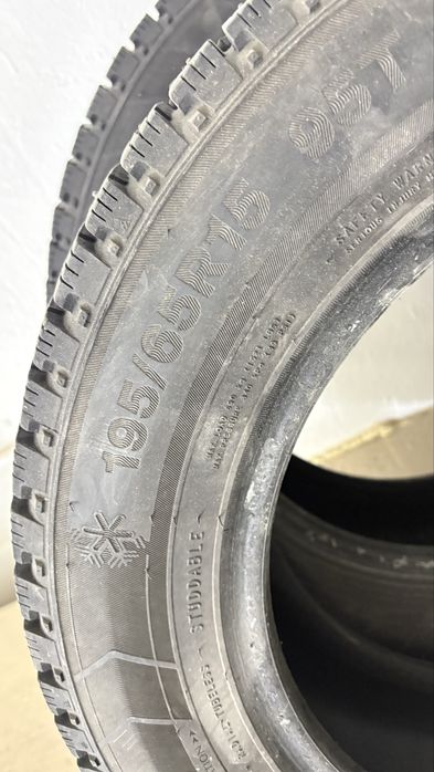 Зимние шины 195/65/15