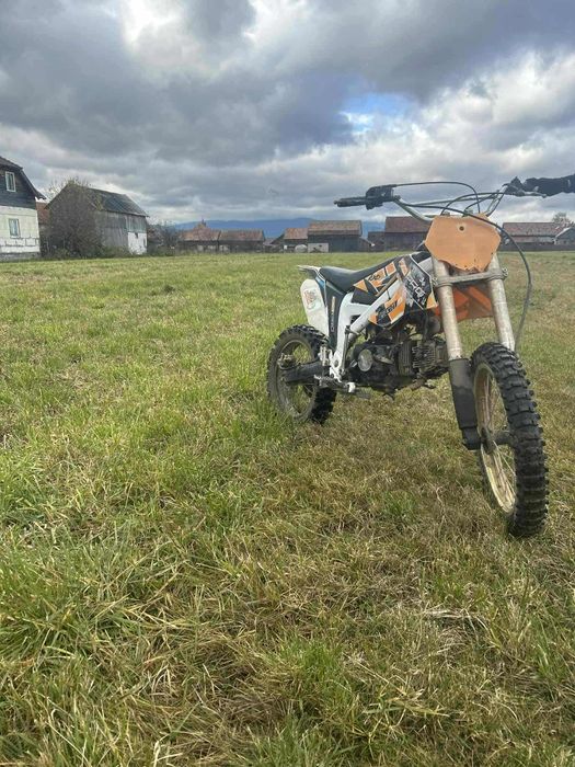 Pentru piese Kxd pro 125cc.