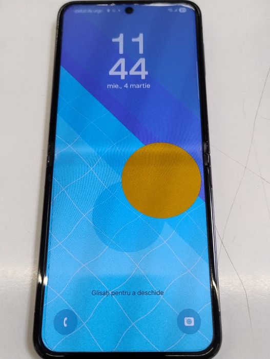 Vând telefon mobil Samsung flip 5
