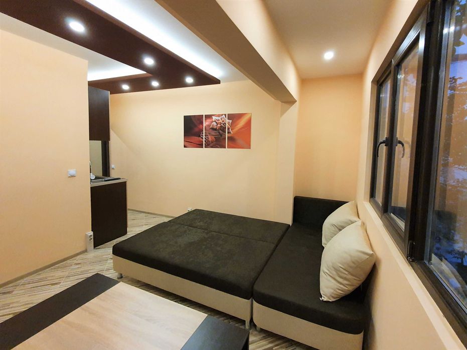 Двустаен дизайнерски под наем