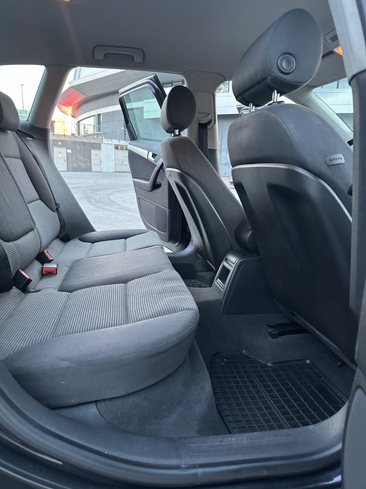 Продавам Audi A3 2.0TDI 140 DSG!