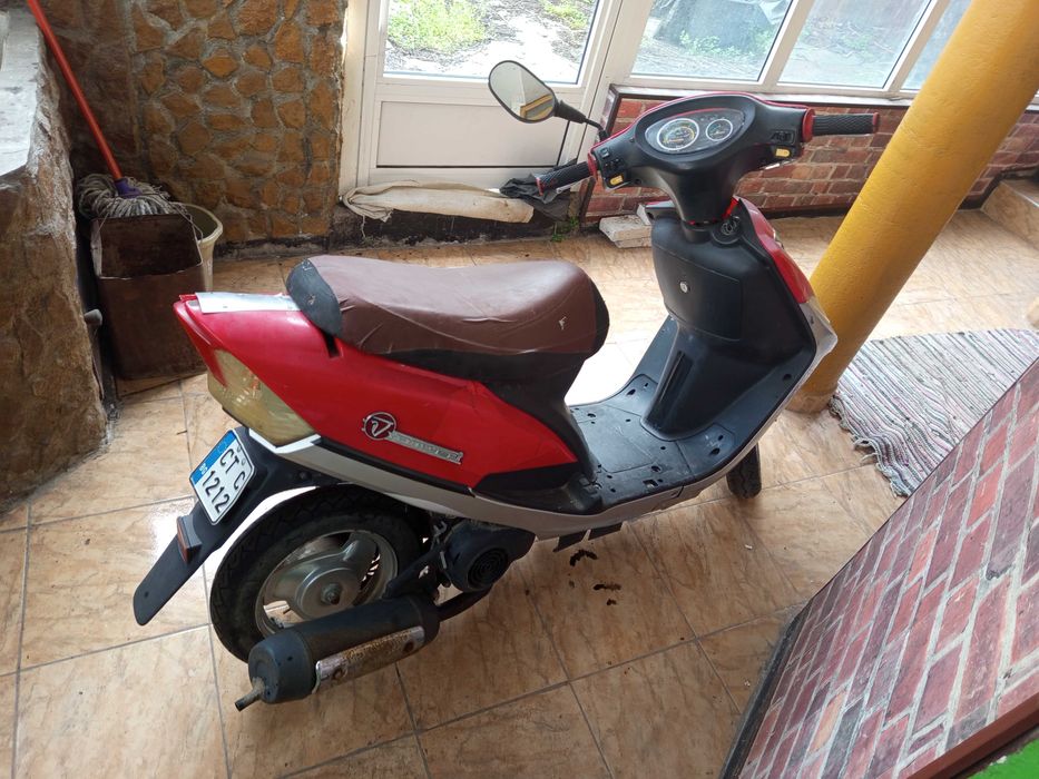 50 cc пали и върви с документи