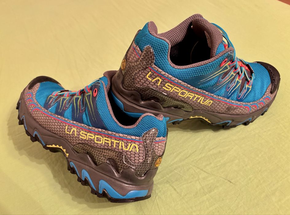 La Sportiva номер 40 2/3 и номер 42 туристически обувки, маратонки