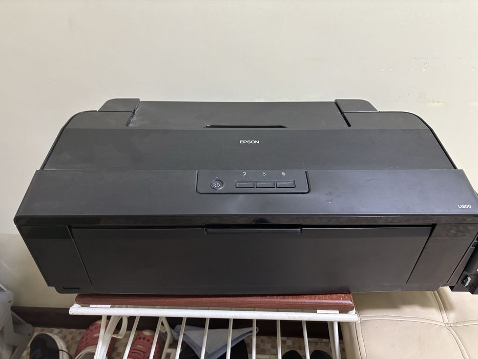 Epson L1800 — принтер А3+, рабочий