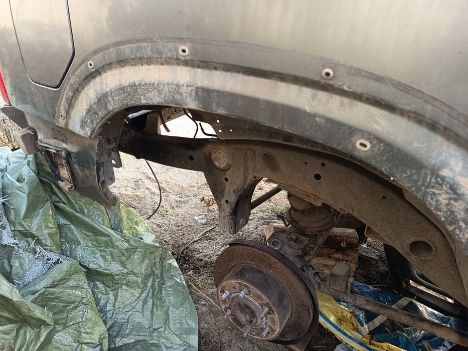 Caroserie. Șasiu impecabil Nissan patrol y61zd 30 scurt