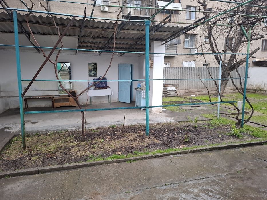 Луночарский,М.Улугбекский р-н! Про-ся 4,24-соток дом 3-комнат