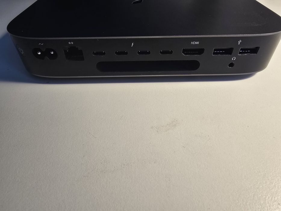 Mac Mini Intel i5 16 Gb ram A1993