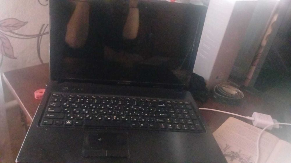 продаю ноутбук Lenovo
