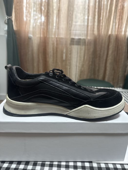 Мъжки обувки Guess