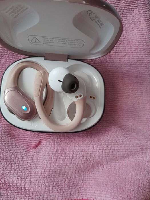 Безжични слушалки