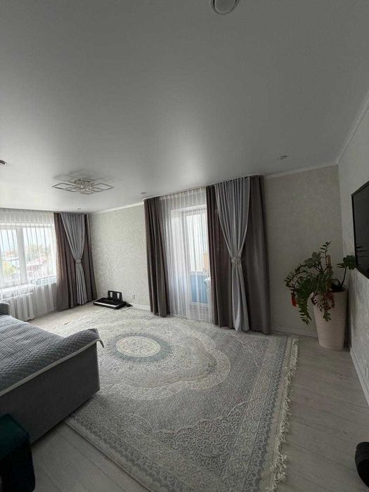 Продам 3-х ком. Кв. Ш.Жанибек 52