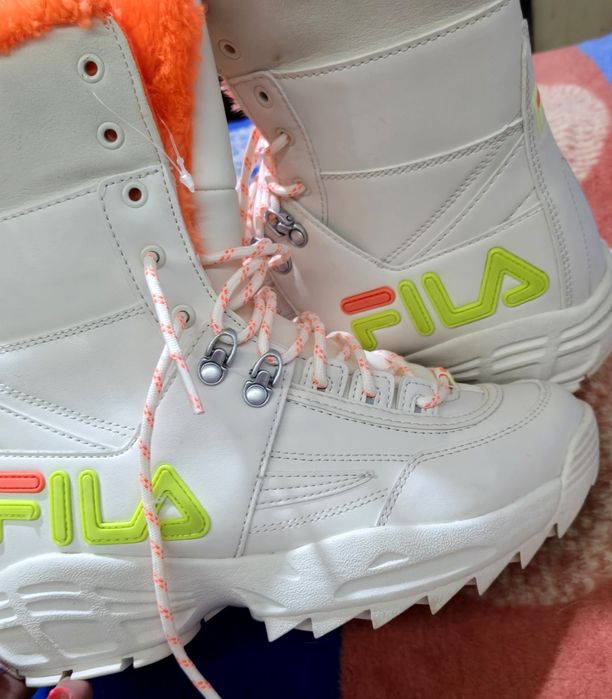 Fila оригинални уникални дамски ботуши  естествена кожа 38 1/2
