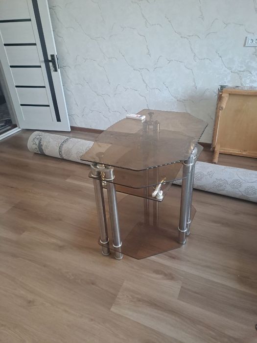 Подставка под телевизор