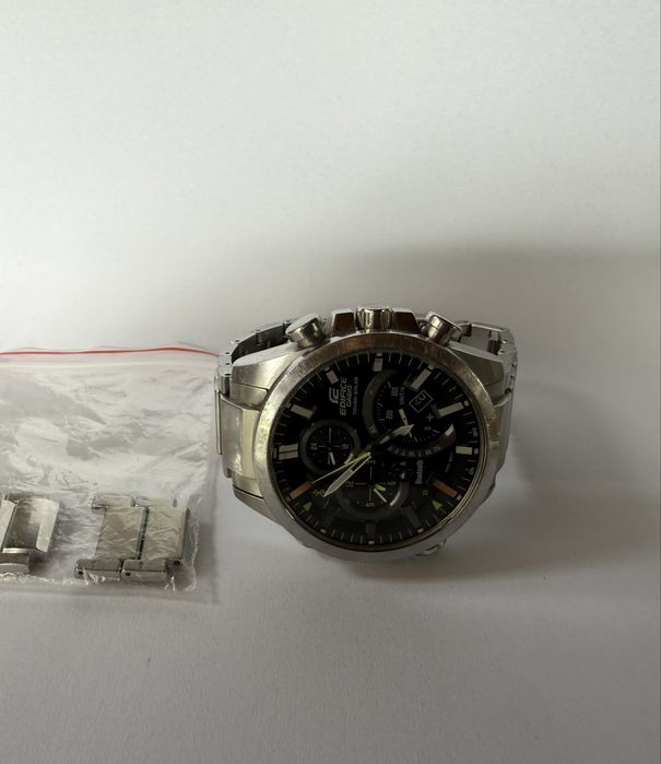 Часовник Edifice casio