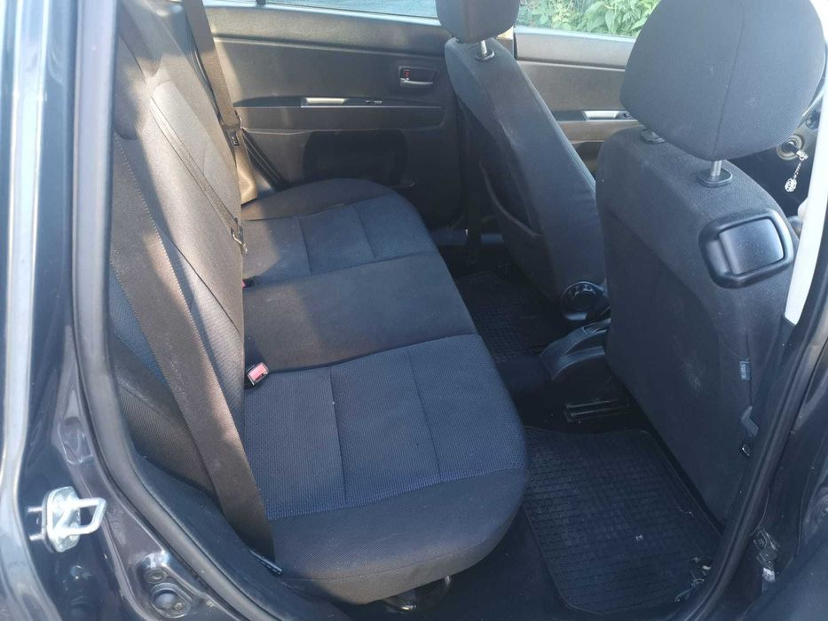 MAZDA 2 2006 — imagine 5