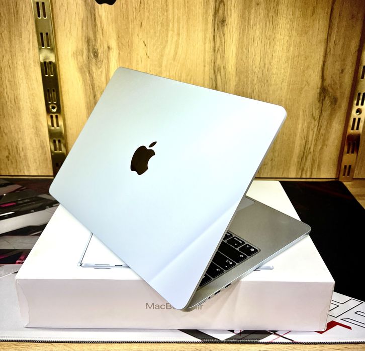 MacBook Air M4 13’Dyum (Sky Blue) 16/256GB- Макбук - Ноутбук