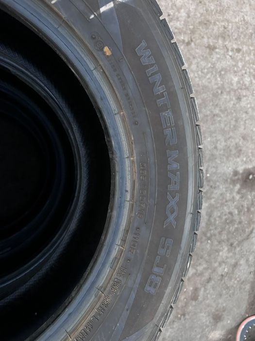 Комплект шин DUNLOP