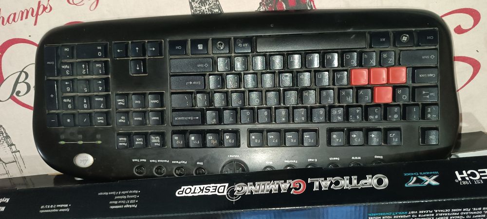 X7 mishka klaviatura igravoy