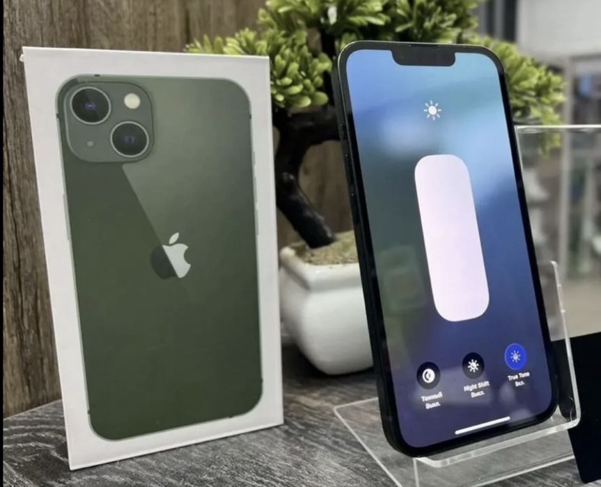 iPhone 13 В Идеальном состоянии
