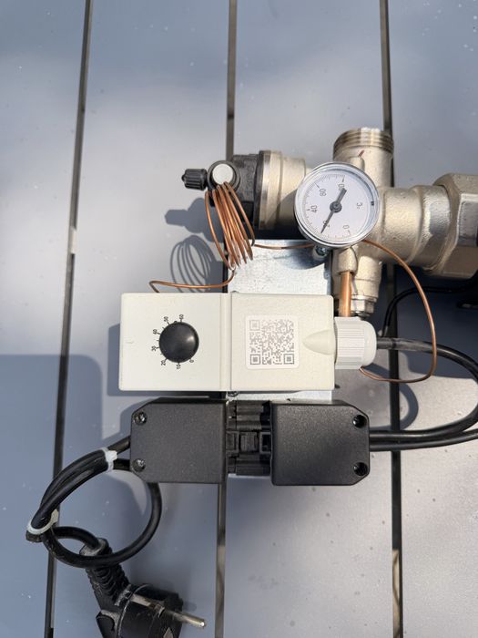 Kit complet Purmo pentru incalzire in pardoseala cu pompa Grundfos