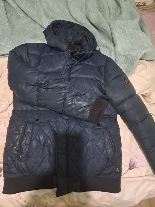 Продаётся зимняя куртка