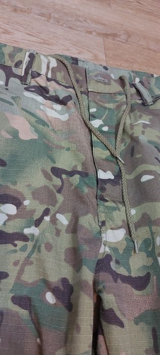 Военные штаны  с ремнем