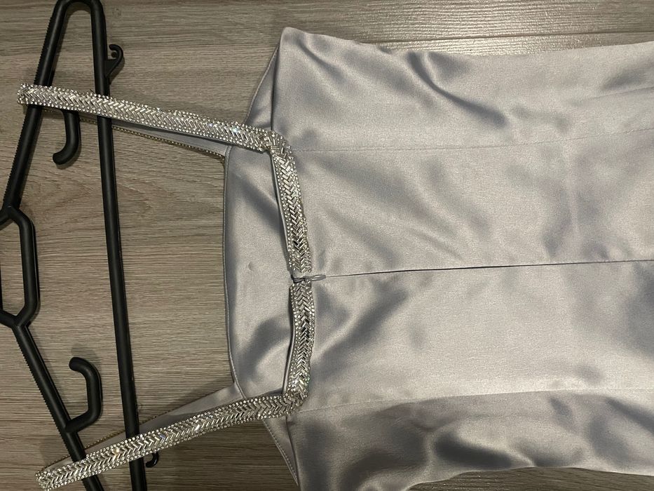 Vând rochie de seara