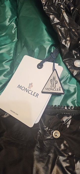 Пуховик Moncler новый