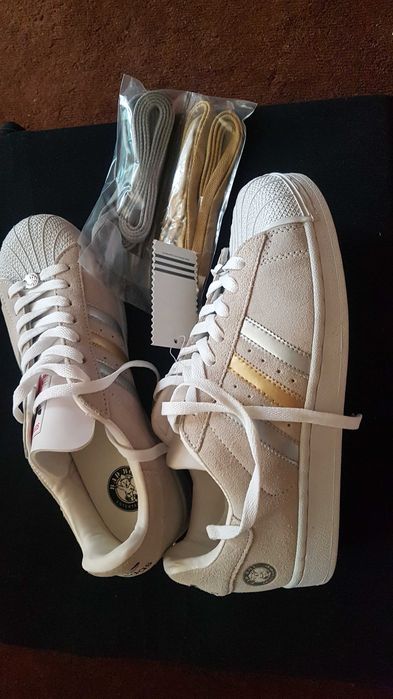 маратонки адидас