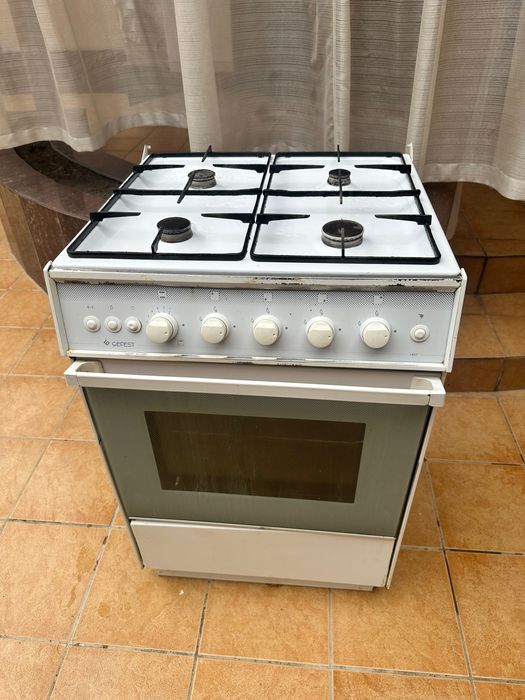 Газовая плита Гефест